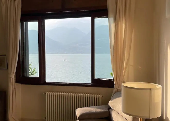 Casa Sull'acqua Апартаменты Колико